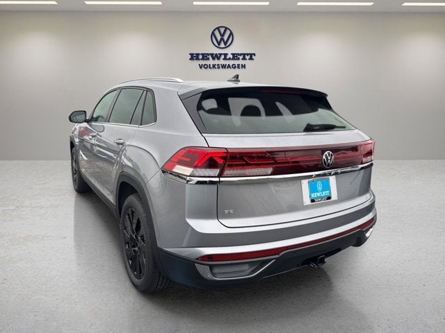 2026 Volkswagen Atlas Cross Sport - Image 3