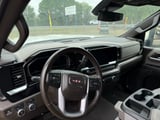 2024 GMC Sierra 3500 HD - Preview 3
