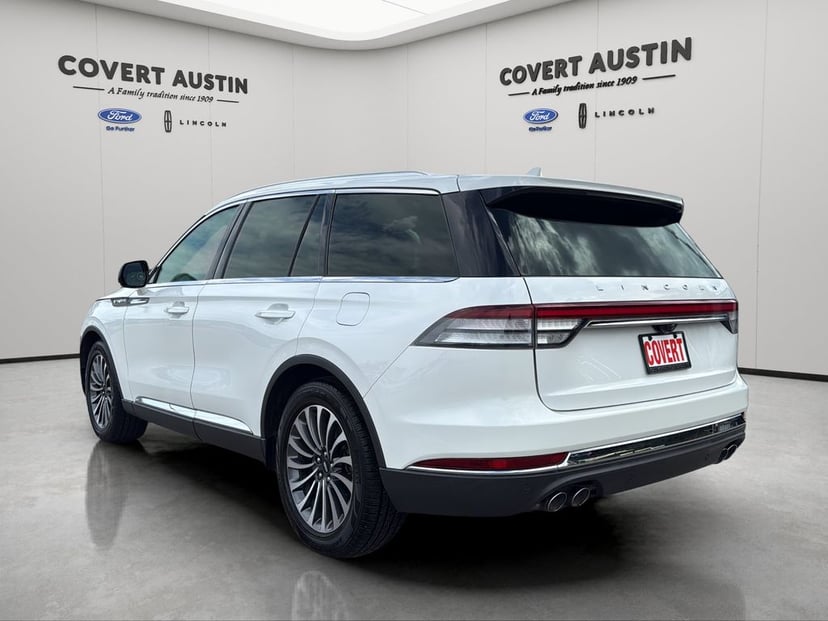 2020 Lincoln Aviator - Image 2