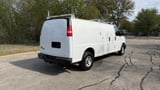 2015 Chevrolet Express - Preview 5