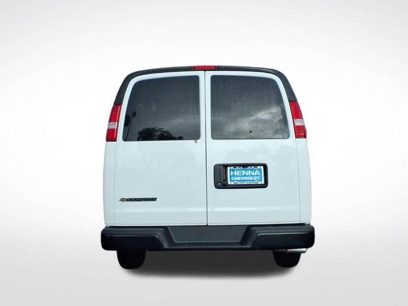 2026 Chevrolet Express - Image 3