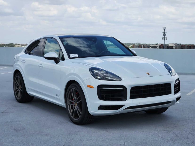 2022 Porsche Cayenne - Image 3
