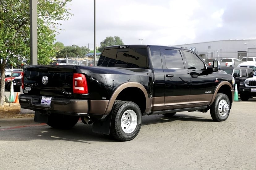 2024 Ram 3500 - Image 1