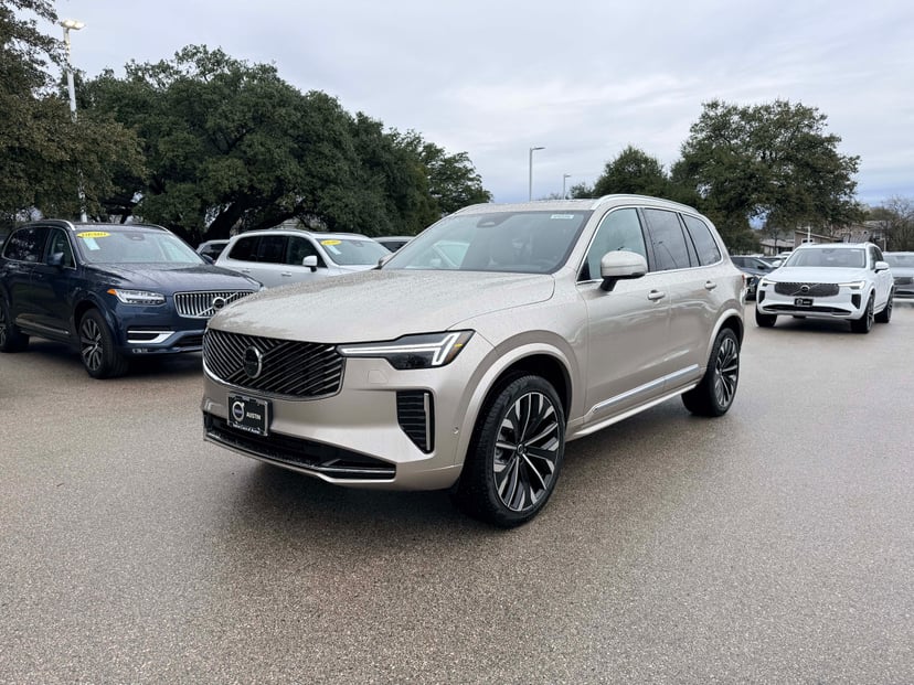 2026 Volvo XC90 - Image 1
