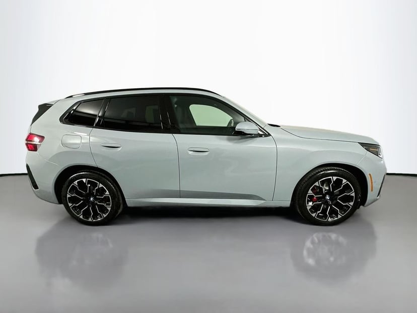 2026 BMW X3 - Image 2