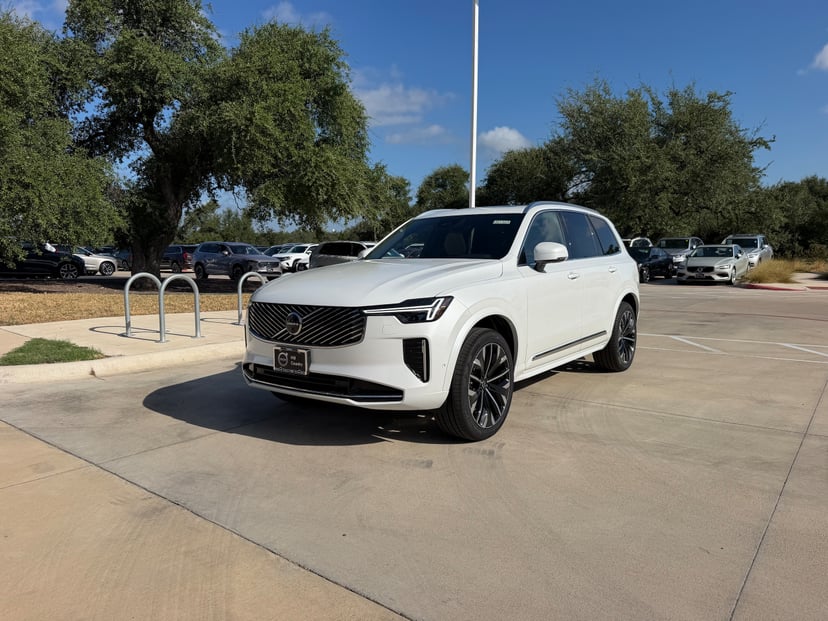 2027 Volvo XC90 - Image 1