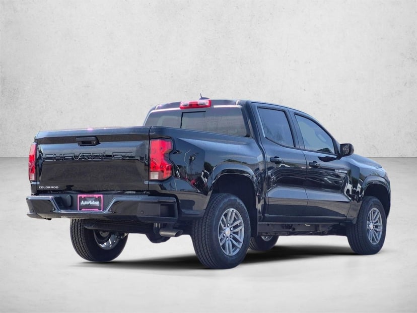 2026 Chevrolet Colorado - Image 3