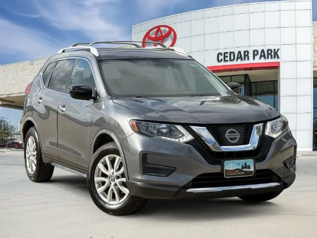 2017 Nissan Rogue - Image 1