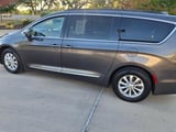 2017 Chrysler Pacifica - Preview 6