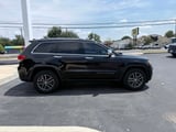 2017 Jeep Grand Cherokee - Preview 5