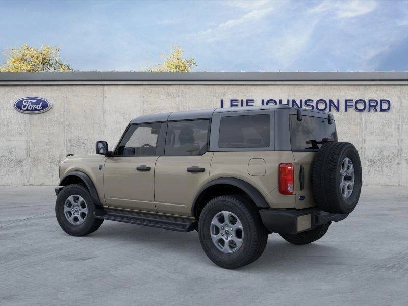 2026 Ford Bronco - Image 3
