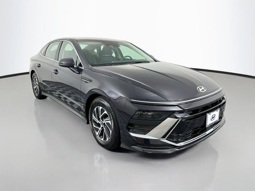 2026 Hyundai Sonata Hybrid - Image 1