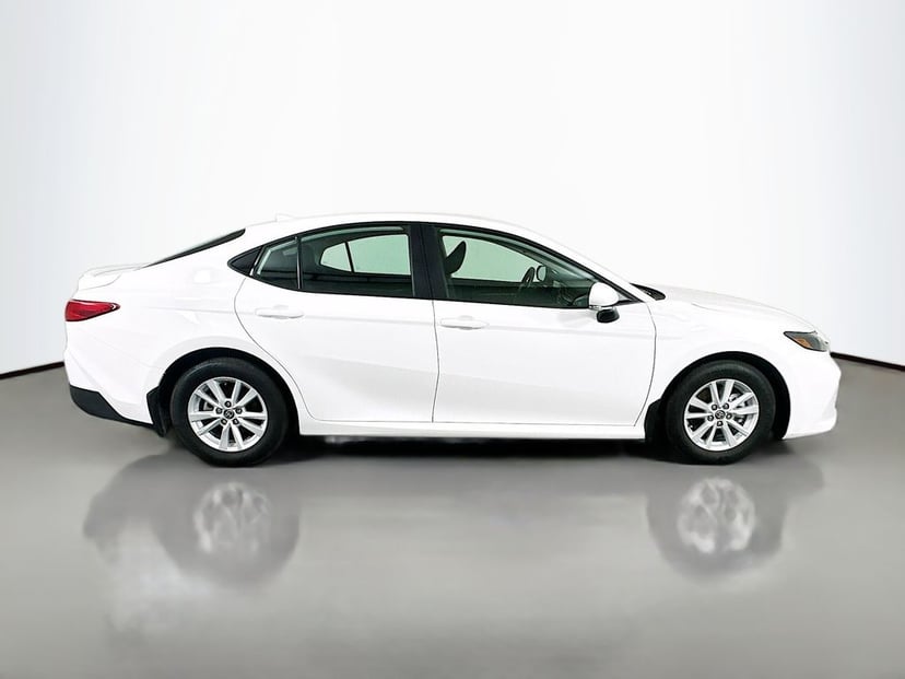 2026 Toyota Camry - Image 2