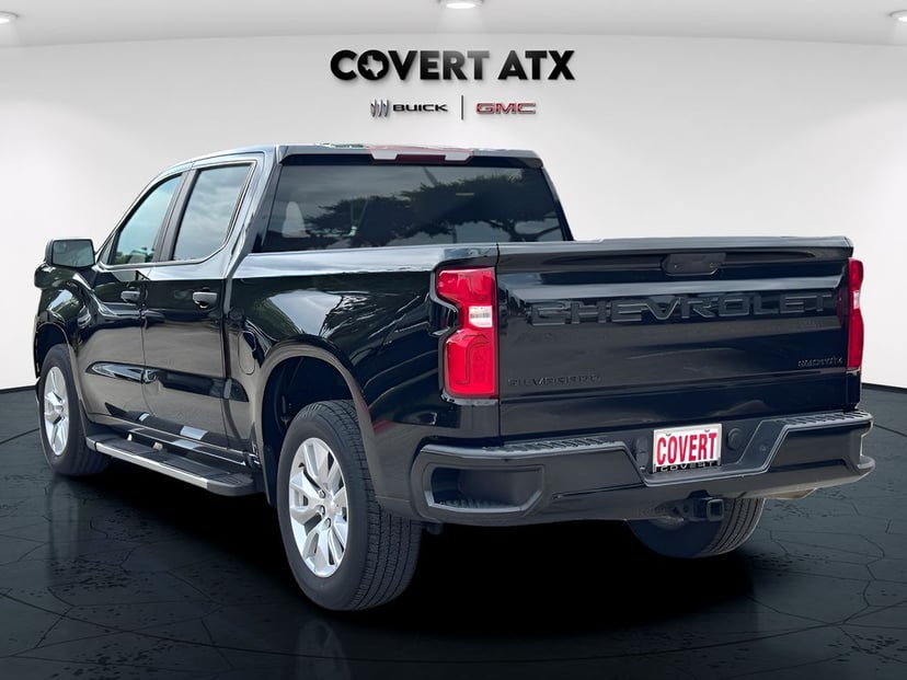 2022 Chevrolet Silverado LTD - Image 2