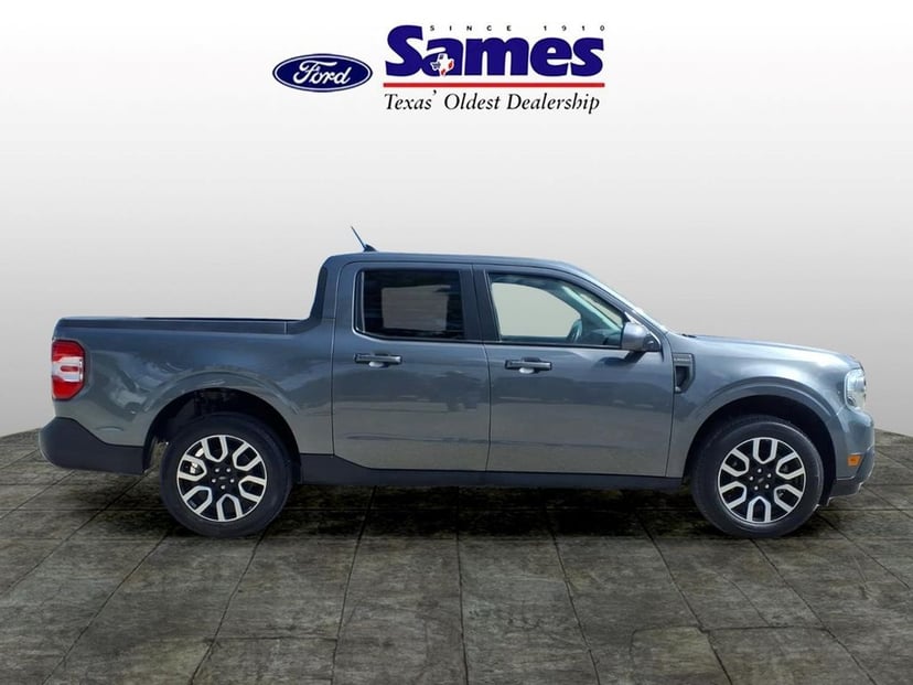 2023 Ford Maverick - Image 2