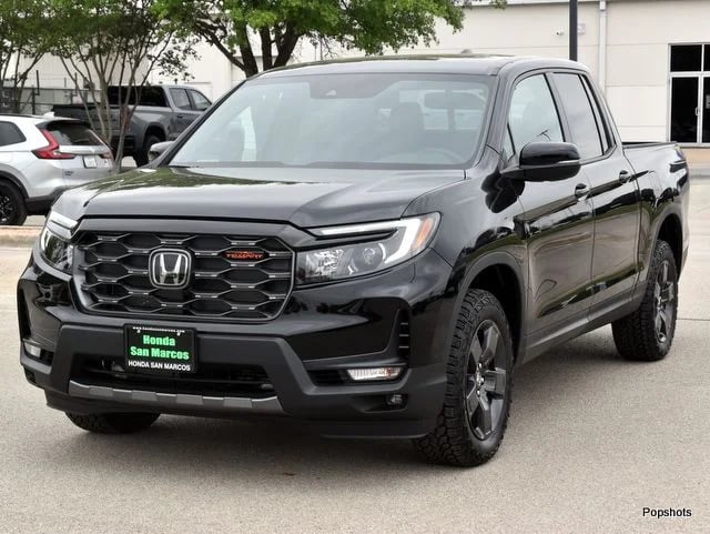 2026 Honda Ridgeline TrailSport 4D Crew Cab Crystal Black Pearl - Image 1