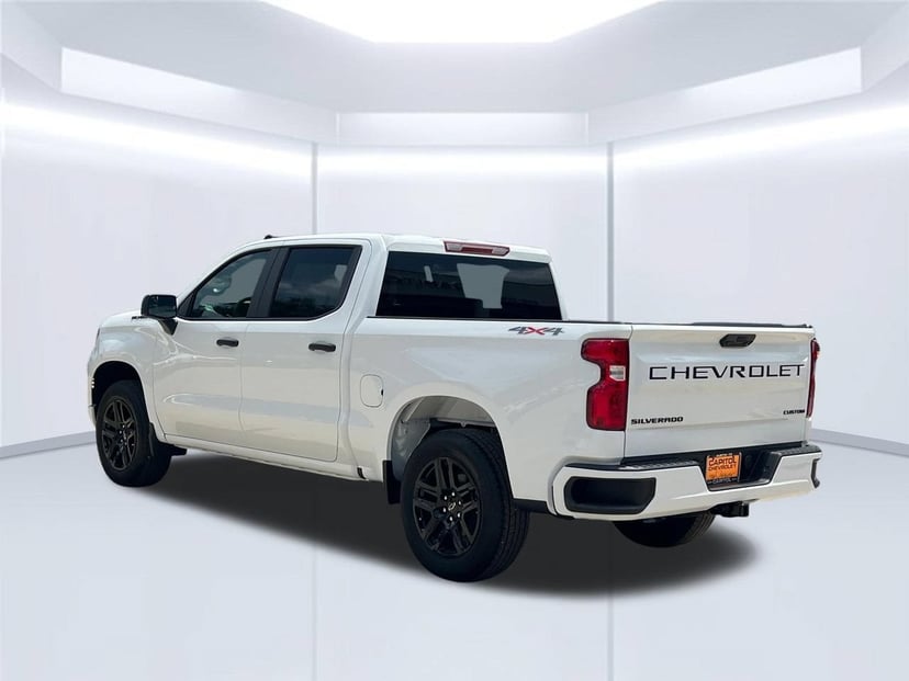 2026 Chevrolet Silverado 1500 - Image 1