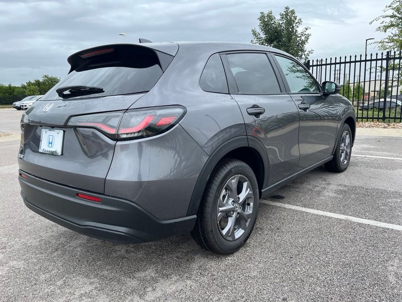 2027 Honda HR-V - Image 2