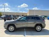 2022 Jeep Cherokee - Preview 3