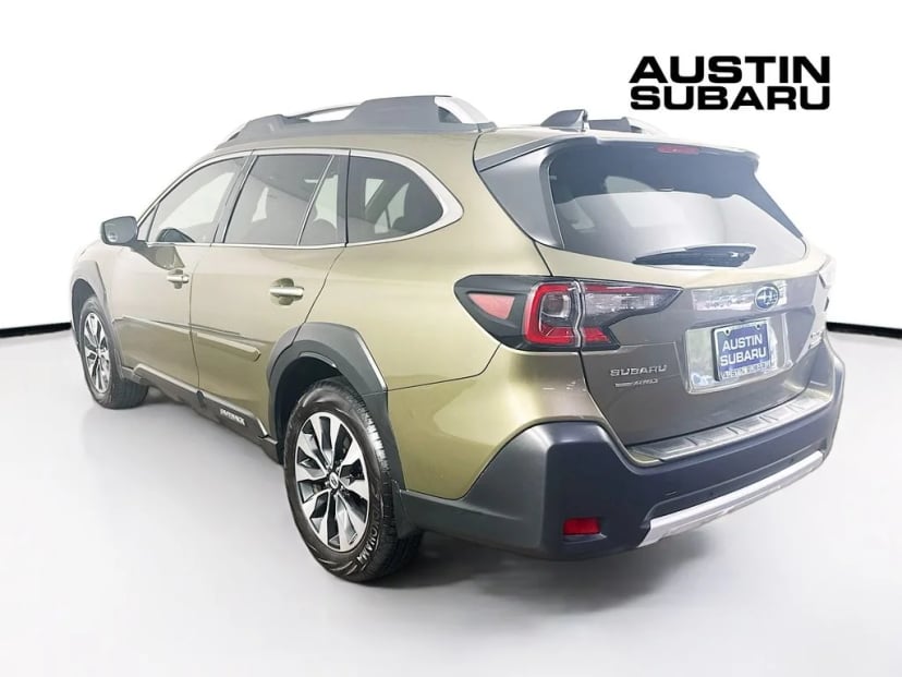 2023 Subaru Outback - Image 3