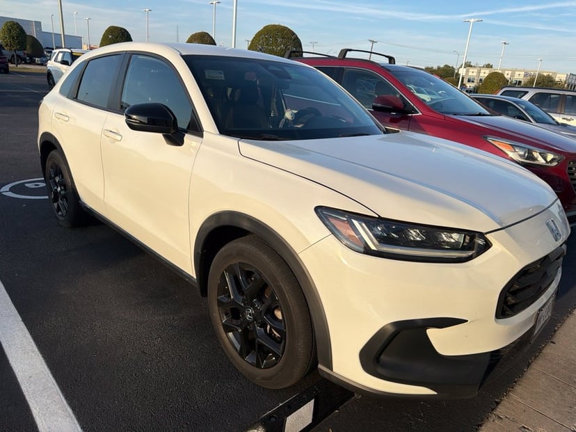 2023 Honda HR-V - Image 1