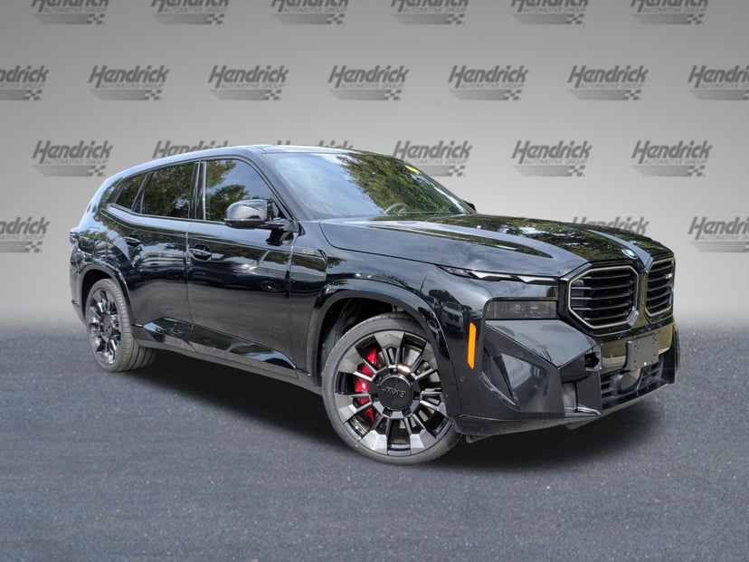 2023 BMW XM - Image 1