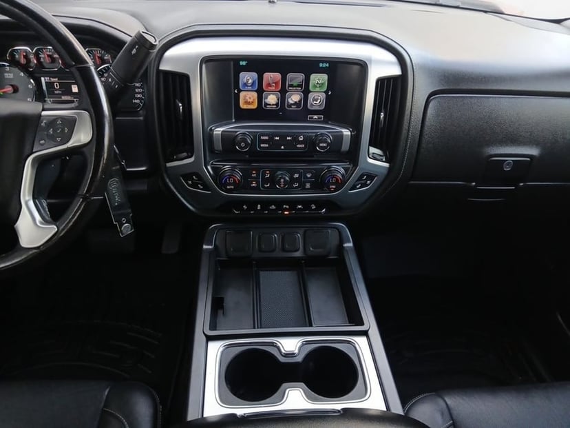 2018 GMC Sierra - Image 3