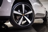 2026 Porsche Macan - Preview 12