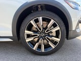 2026 Volvo V60 Cross Country - Preview 6