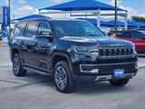 2022 Jeep Wagoneer - Preview 3