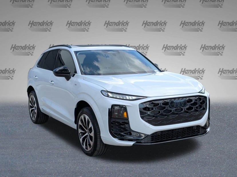 2026 Audi Q3 - Image 1
