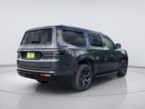2026 Jeep Grand Wagoneer - Preview 5