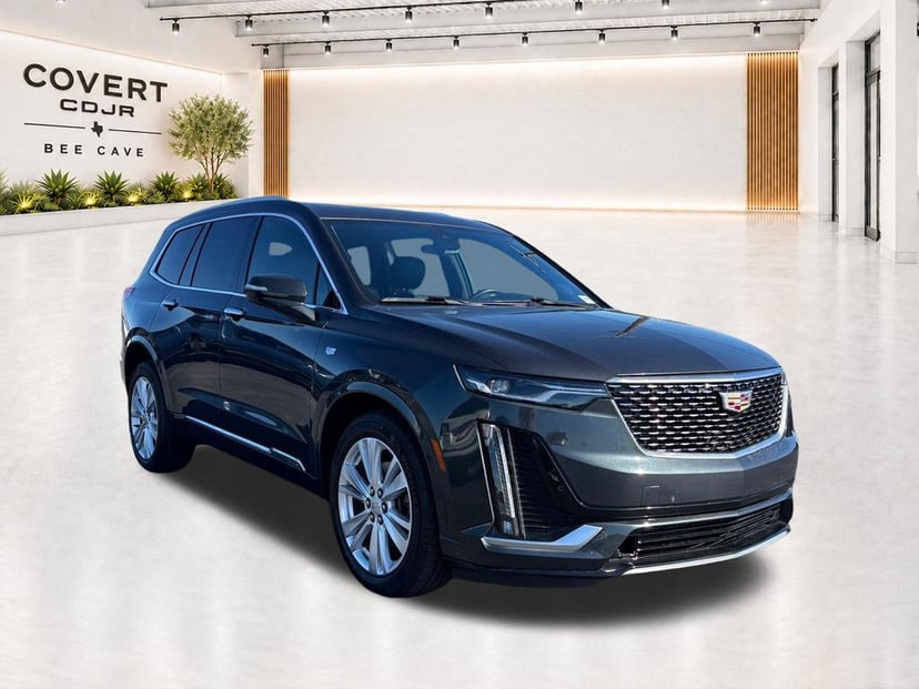 2023 Cadillac XT6 - Image 2