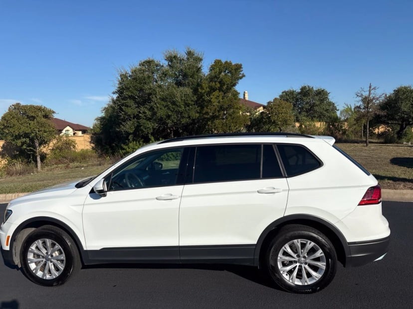 2020 Volkswagen Tiguan - Image 1