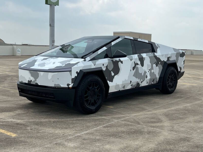 2024 Tesla Cybertruck - Image 1