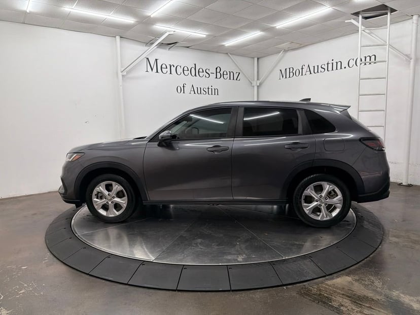 2023 Honda HR-V - Image 2