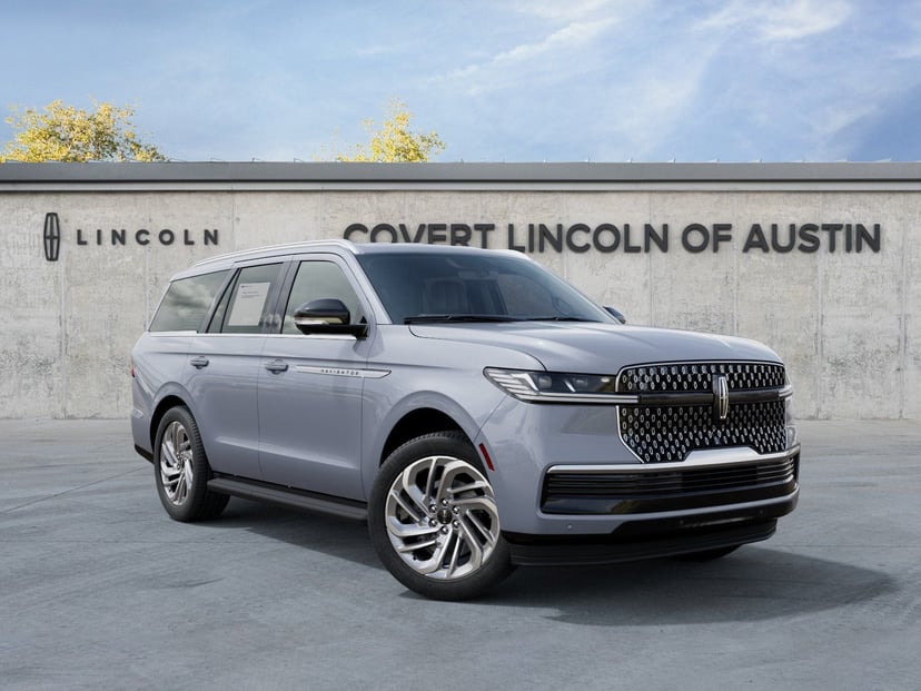 2027 Lincoln Navigator - Image 1
