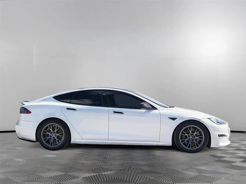 2021 Tesla Model S - Image 2