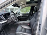 2023 Volvo XC90 - Preview 12