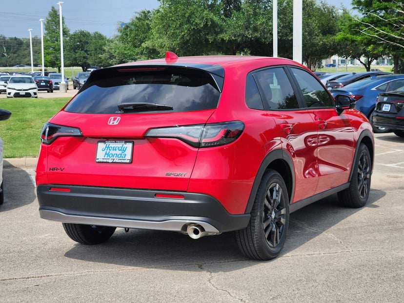 2026 Honda HR-V - Image 2