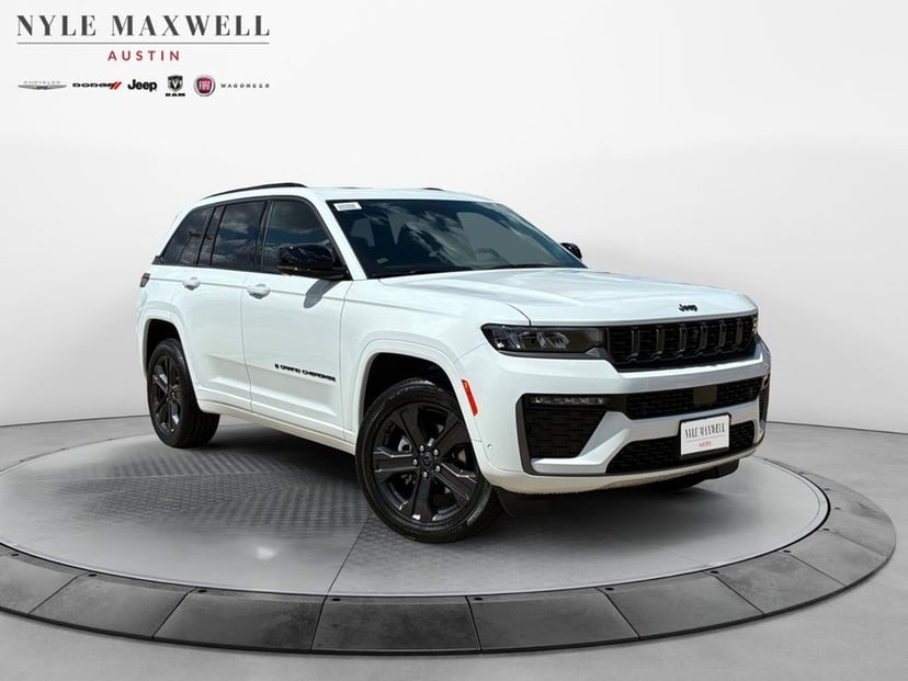 2027 Jeep Grand Cherokee - Image 1