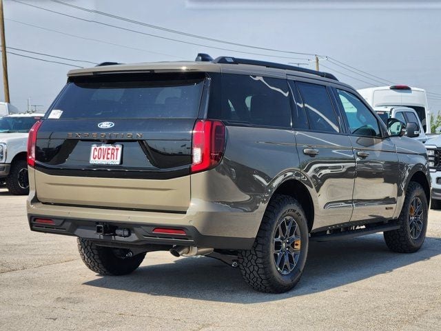 2027 Ford Expedition - Image 2