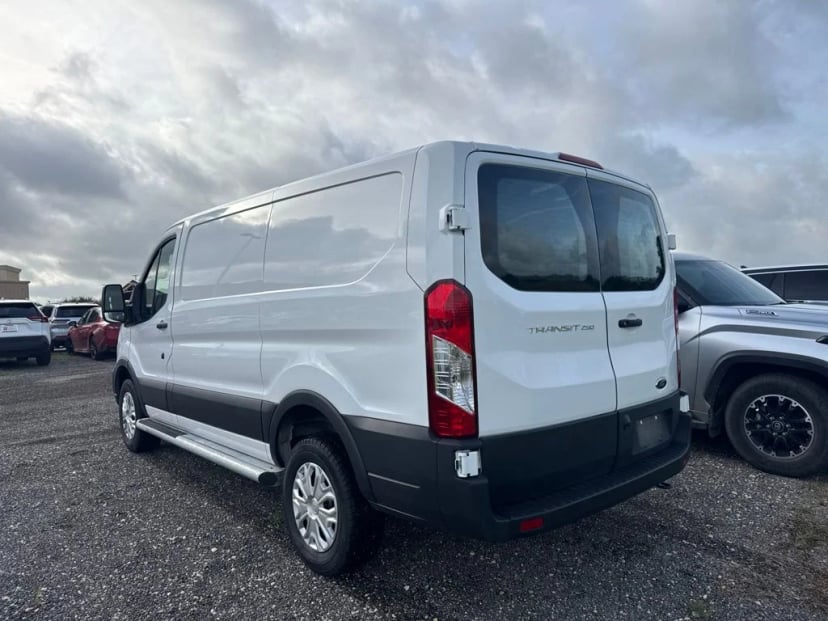 2025 Ford Transit - Image 2