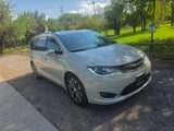2017 Chrysler Pacifica - Preview 12