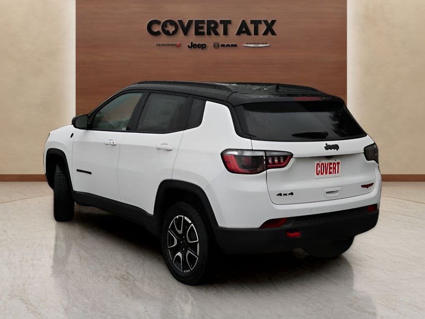 2026 Jeep Compass - Image 2