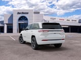 2027 Jeep Grand Cherokee - Preview 3