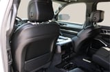 2026 Jeep Grand Wagoneer - Preview 15