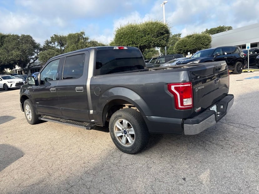 2015 Ford F-150 - Image 2