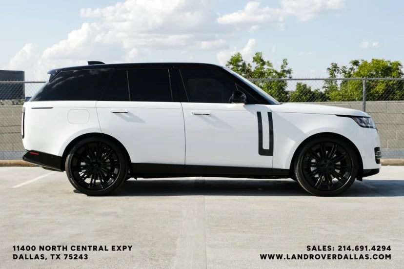 2026 Land Rover Range Rover - Image 2