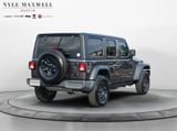 2024 Jeep Wrangler - Preview 16